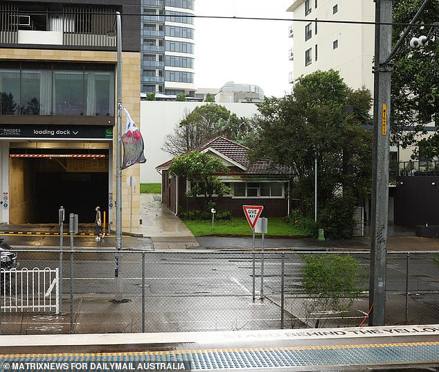 More than 150 people turned up to Saturday’s auction, with bidding starting at $6 million and climbing in small increments