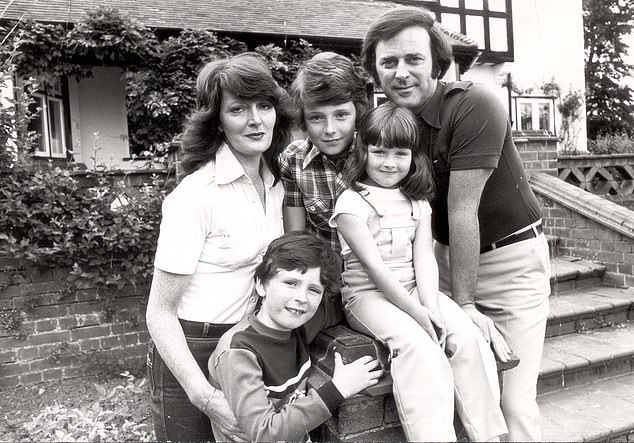 Sir Terry, pictured with his surviving children, said he could still remember Vanessa's face in his later years