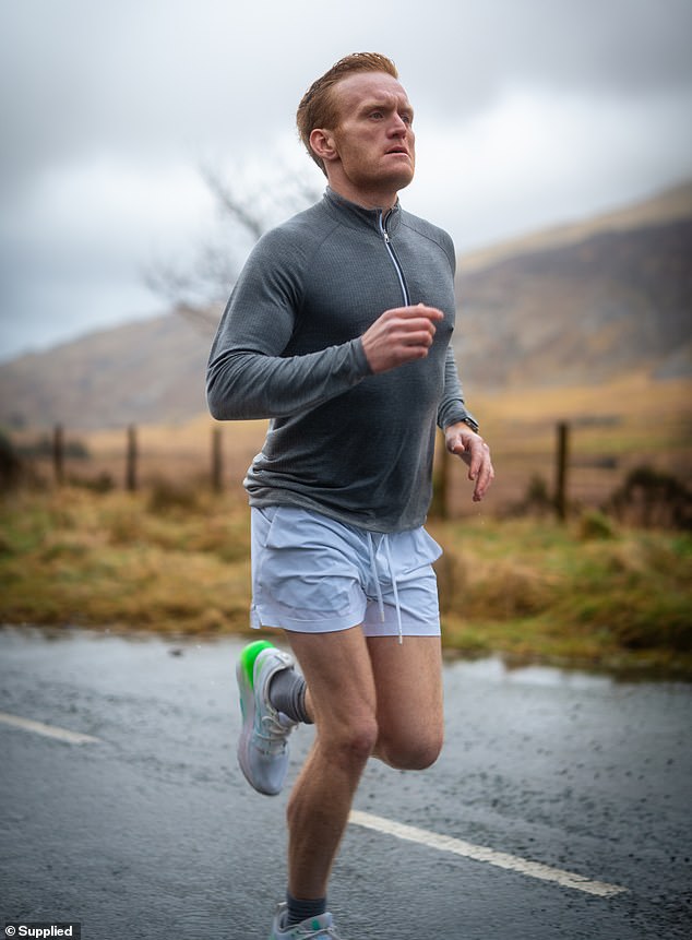 William (pictured) is 54kg down, a year sober, and in training for the New York City marathon