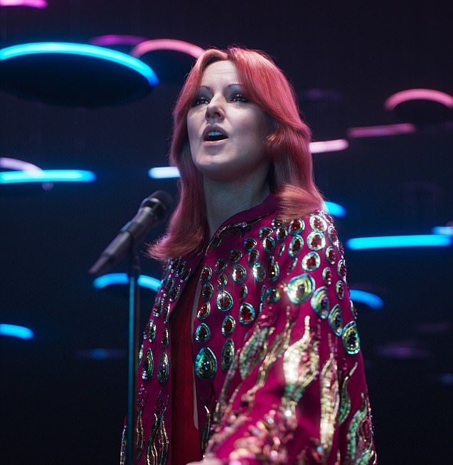 An 'Abbatar' of Anni-Frid Synni Lyngstad 'Frida' during an ABBA Voyage concert