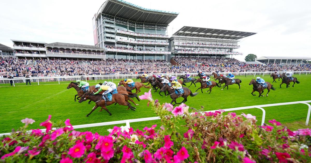The history of racing at York Racecourse on the Knavesmire