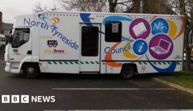Tynemouth 'book bus' axed due to decline in use