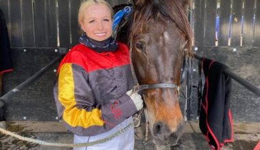 Crack the Champagnes! Joy for Olivia on her home track