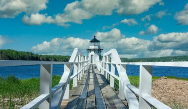 Community network in Arrowsic, Maine aims to weather competition