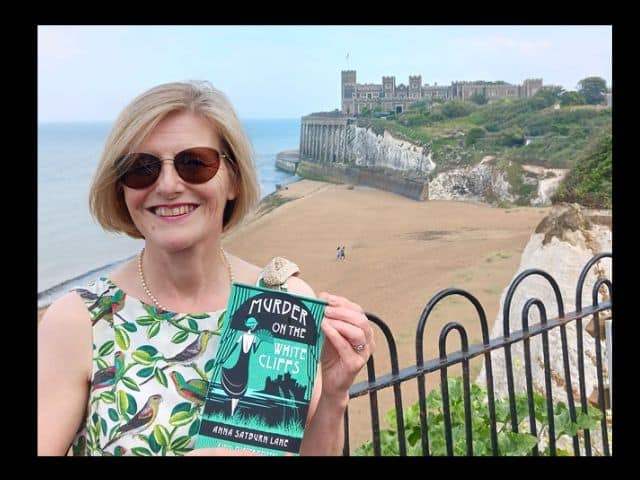 Kingsgate Bay takes starring role in new novel by east Kent author Anna Sayburn Lane – The Isle of Thanet News