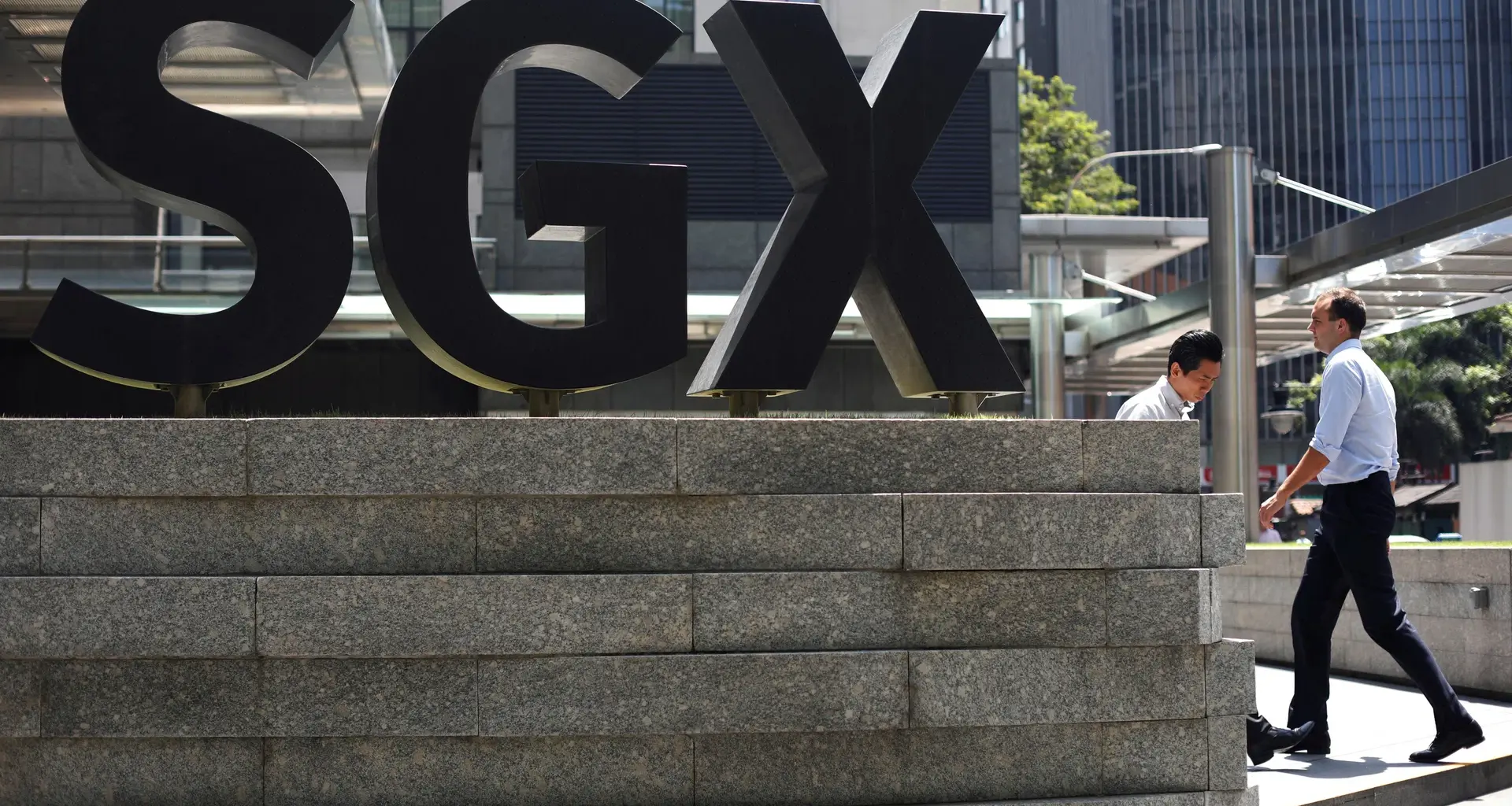 Small to mid-cap stocks book highest net institutional inflows in Q3 2025