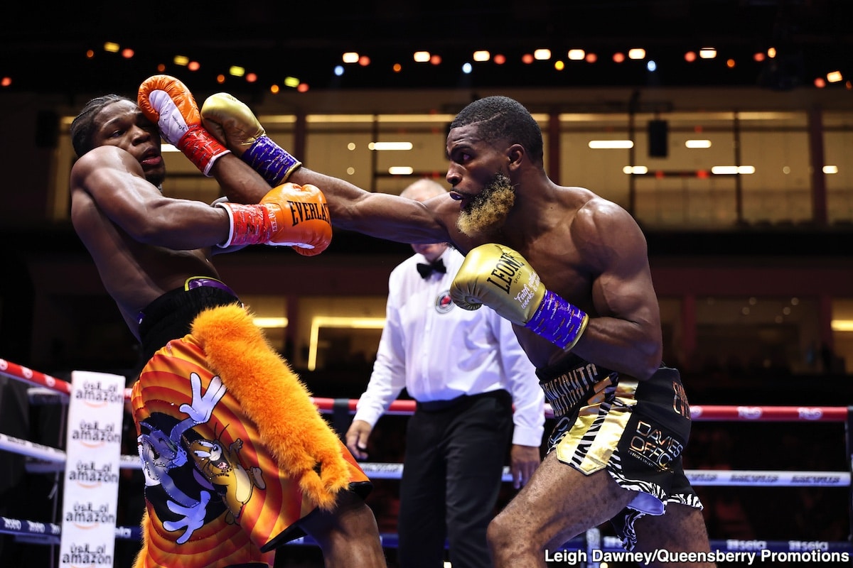 Image: Boxing Results: Raymond Ford Secures Unanimous Decision Over Abraham Nova