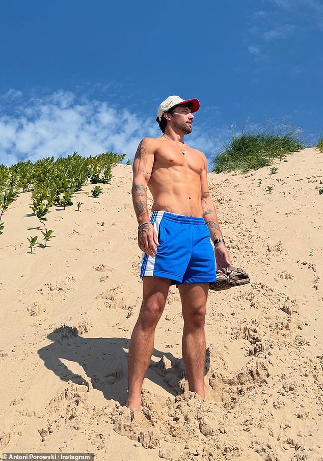 Including in his latest photo dump, Antoni also shared a shot of an equally chiselled Zacharias Niedzwiecki, a personal trainer who is rumoured to be his new boyfriend