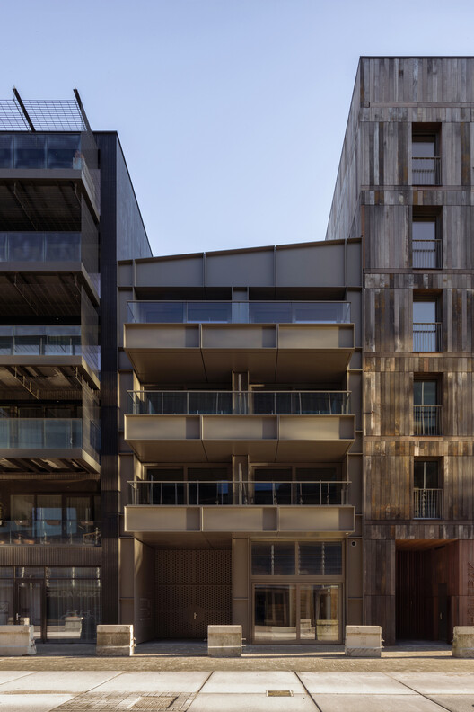 Houtrak Apartments / Workshop Architecten + Marcel Lok Architect - Exterior Photography, Concrete, Balcony