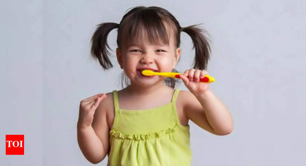 Heart Attack: Brushing teeth at night and its link with heart attacks: 3 things to know |