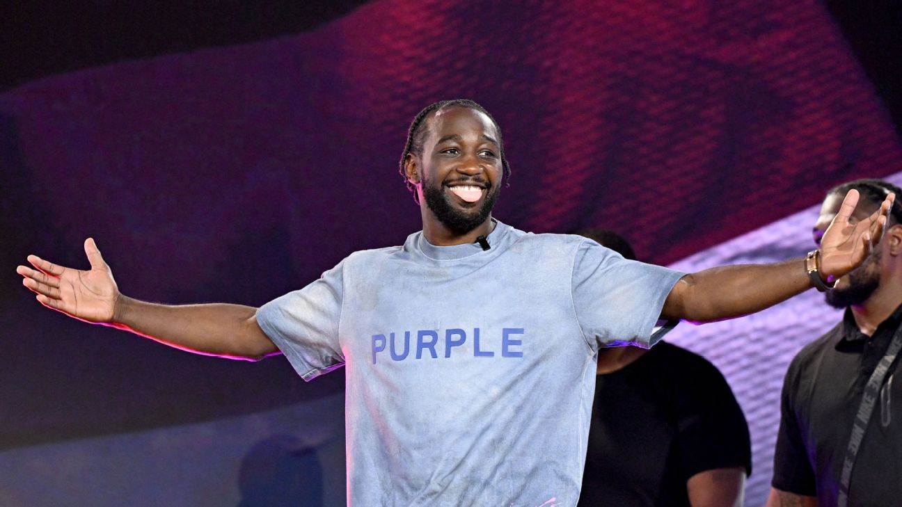 2025 boxing contenders: Who can win fighter of the year?