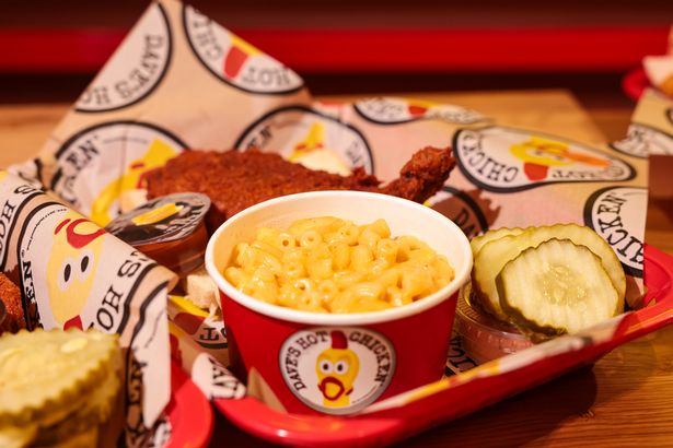 Sides include the likes of mac & cheese, whilst customers can also choose their level of spice for their chicken