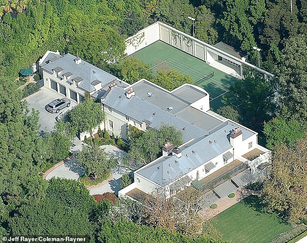 Swift purchased this sprawling Los Angeles mansion back in 2015 for $25 million