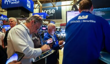 Stocks Tumble as Investors React to Weak Jobs Report, Trump's Latest Moves on Tariffs