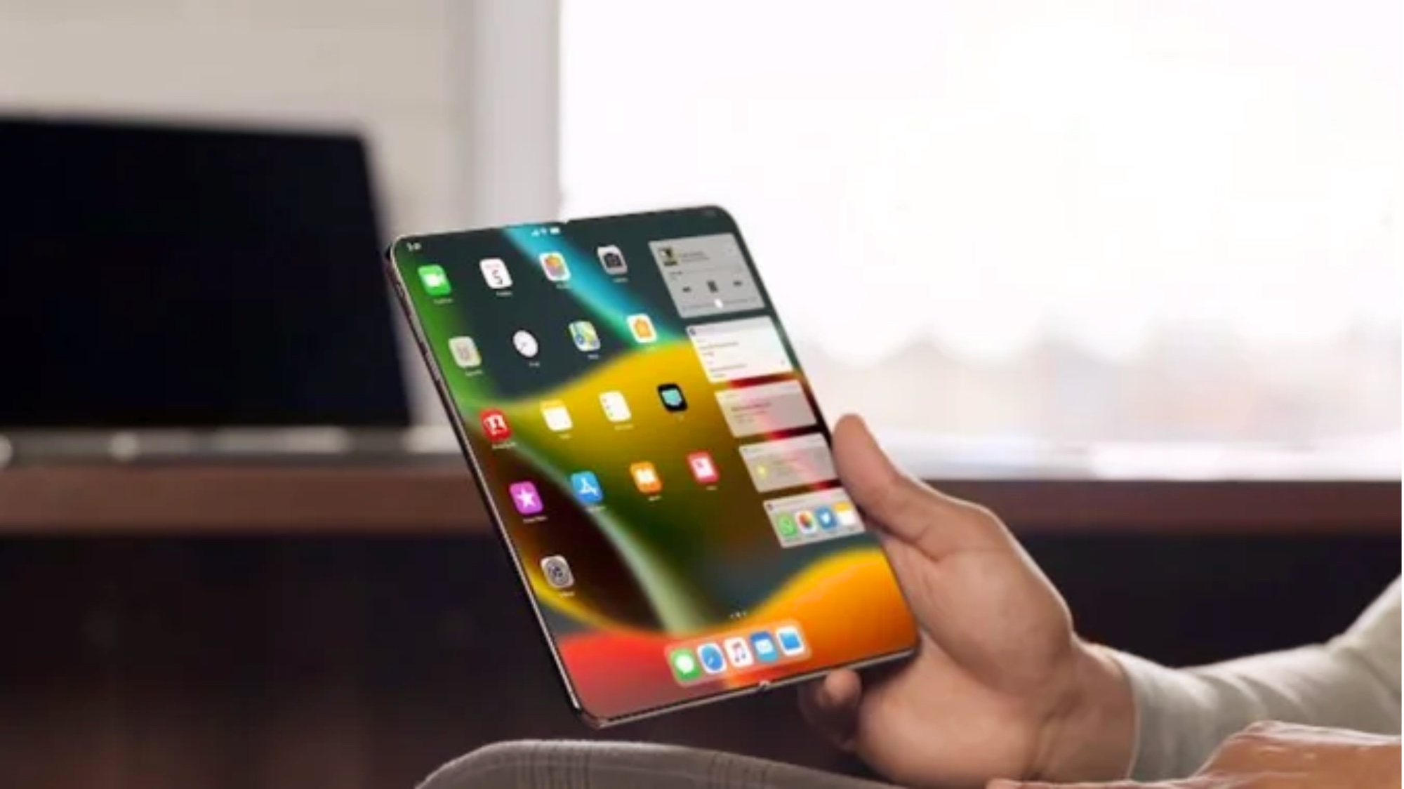 Foldable iPhone concept image