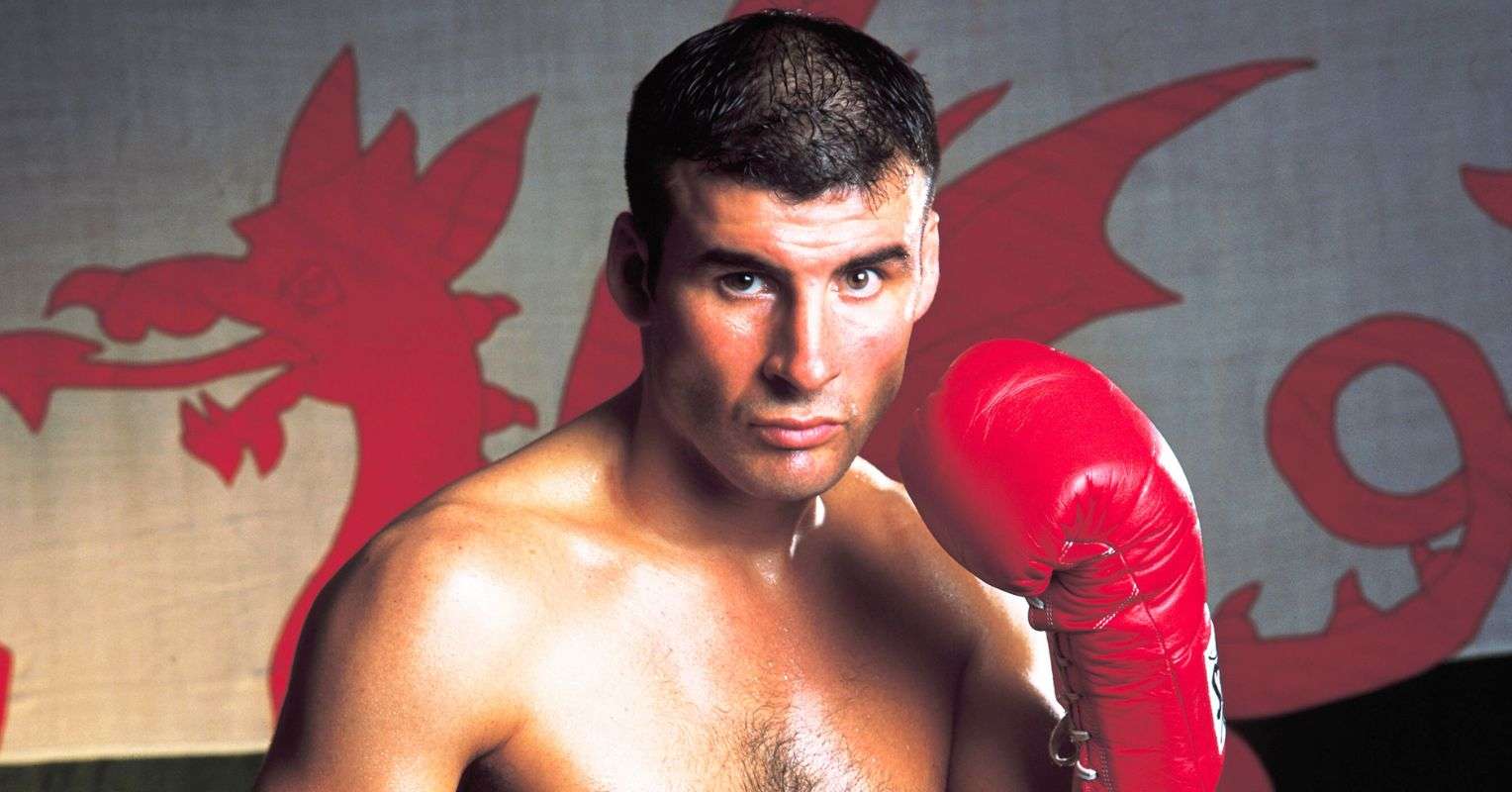 Boxing’s Oldest Ever World Champion Believes Joe Calzaghe Shouldn’t Be Undefeated: “I Beat Him”