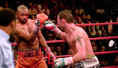 Roy Jones Jr. Claims Mayweather's Taunt is Retaliation for Questioning His Ability to Beat Sugar Ray Leonard.