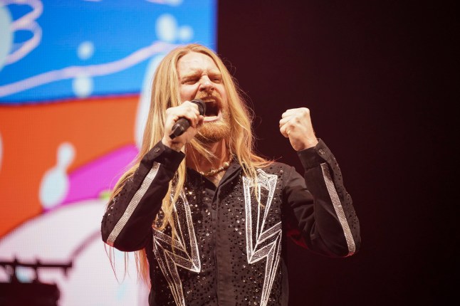 BIRMINGHAM, ENGLAND - NOVEMBER 11: Sam Ryder performs onstage during HITS Radio Live Birmingham at Resorts World Arena on November 11, 2022 in Birmingham, England. (Photo by Dominic Lipinski/Getty Images for Bauer)