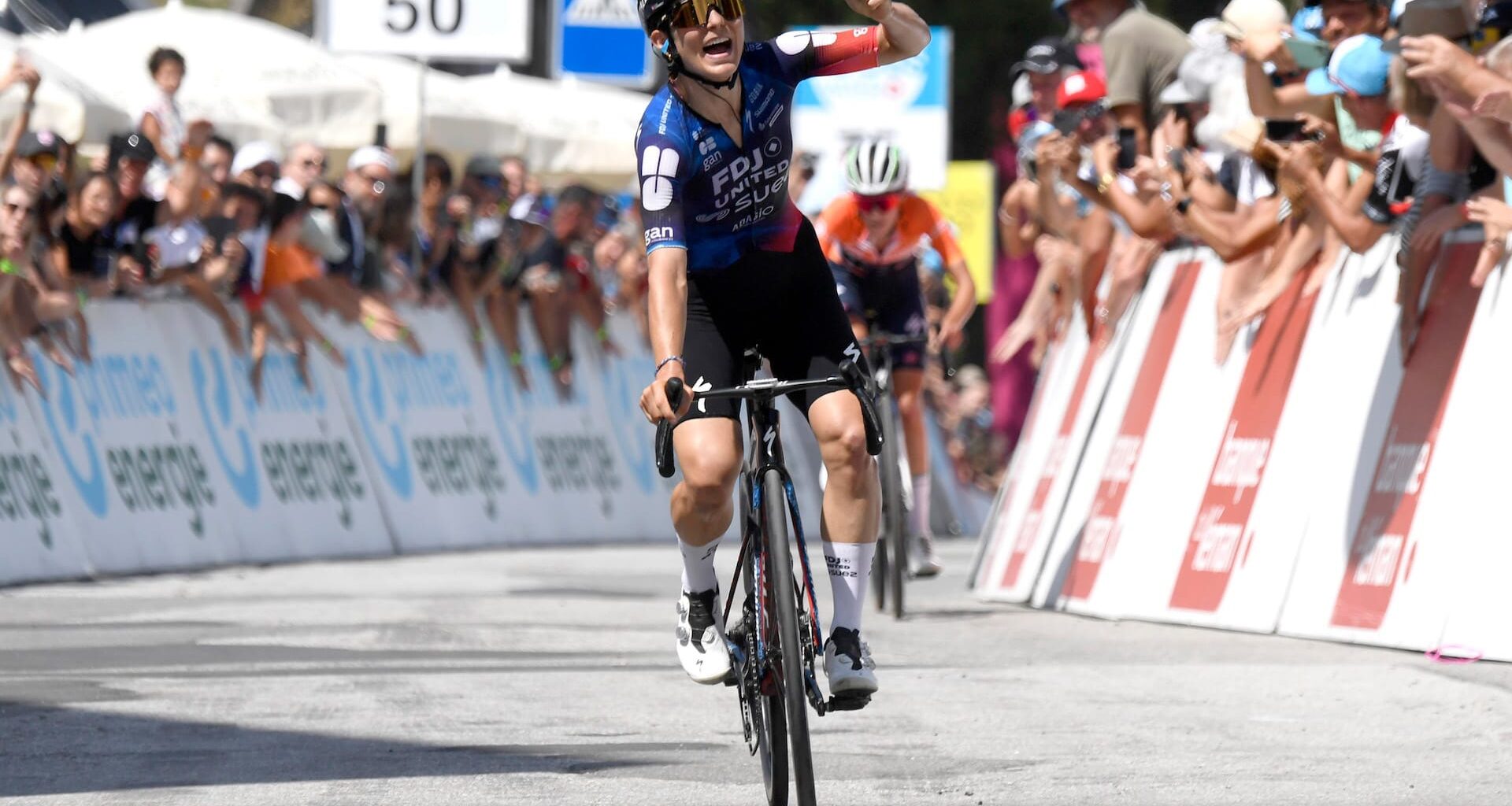 Chabbey exemplifies 'nothing to lose' mentality to clinch dramatic Romandie title in her own backyard