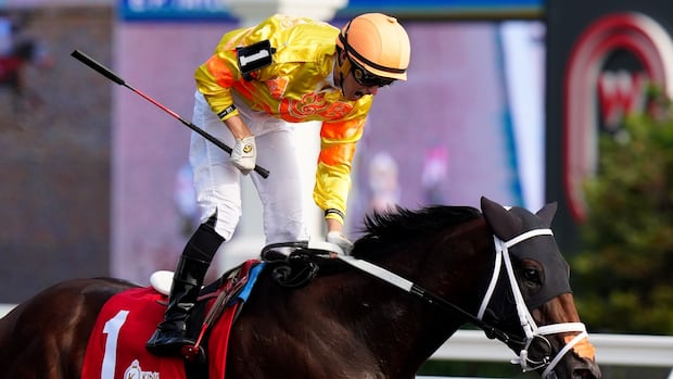 Apprentice jockey Pietro Moran guides Mansetti to $1-million King's Plate victory
