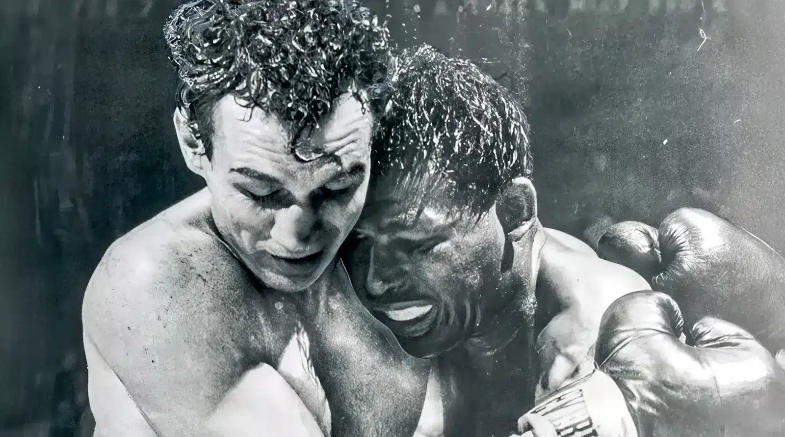 Paul Pender vs Sugar Ray Robinson