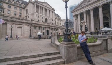 Bank of England set to cut rates amid jobs market jitters | articles