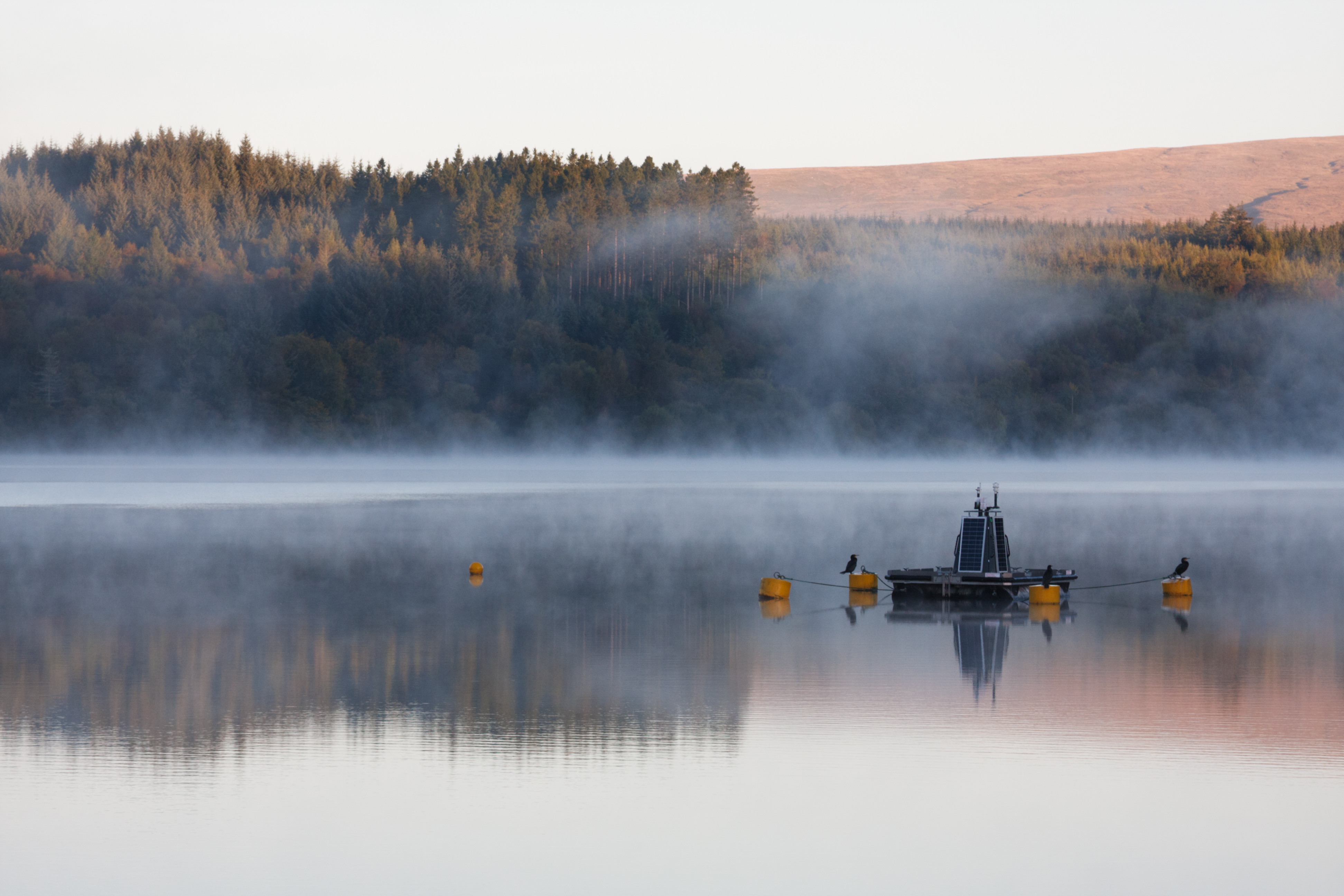 Misty and sunny weather over Wales