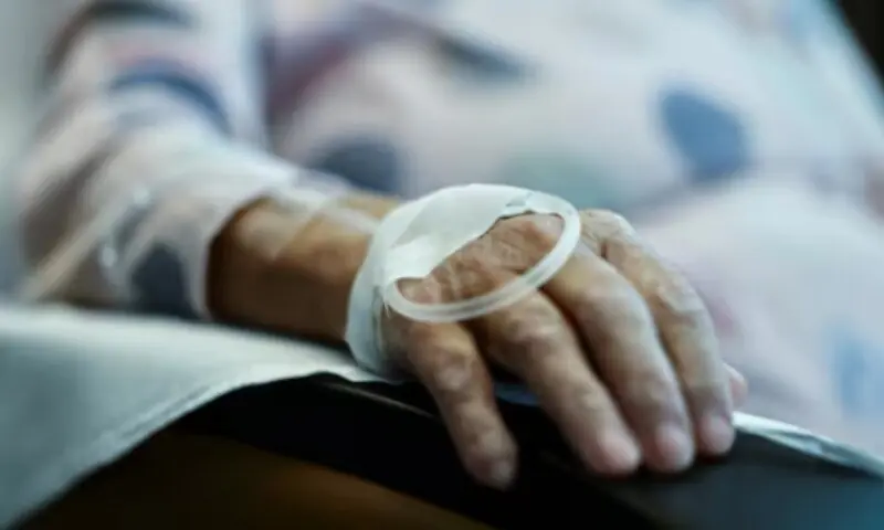 Drap orders withdrawal of antibiotic drip Anarob batch over unsafe bacterial toxins - Pakistan