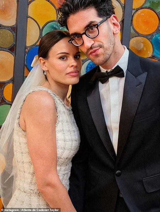 Atlanta and Dave’s big Italian bash followed their low-key but stylish courthouse ceremony in New York earlier this month, where the bride wore a vintage-inspired Chanel-style mini dress with a matching veil and bow, and the groom a tuxedo