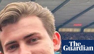 Glasgow University accused of failing student who killed himself on graduation day | University of Glasgow