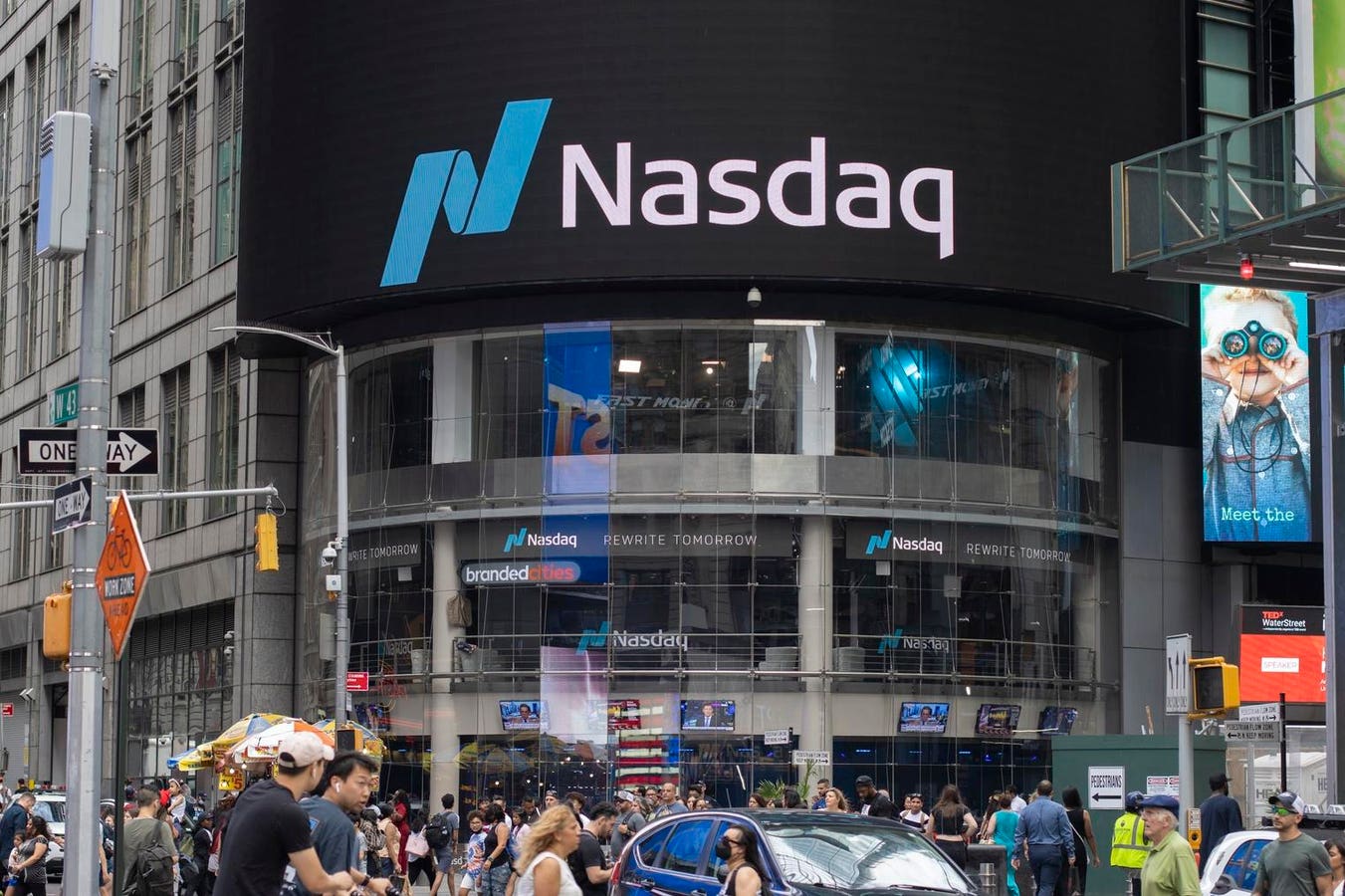 Why The Nasdaq Bubble Could Be Bigger Than Anything We’ve Seen