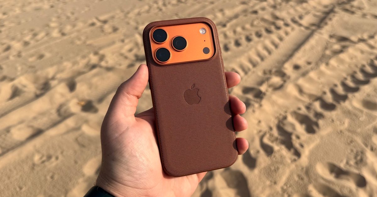 Some iPhone 17 users report Wi-Fi and CarPlay connectivity bugs