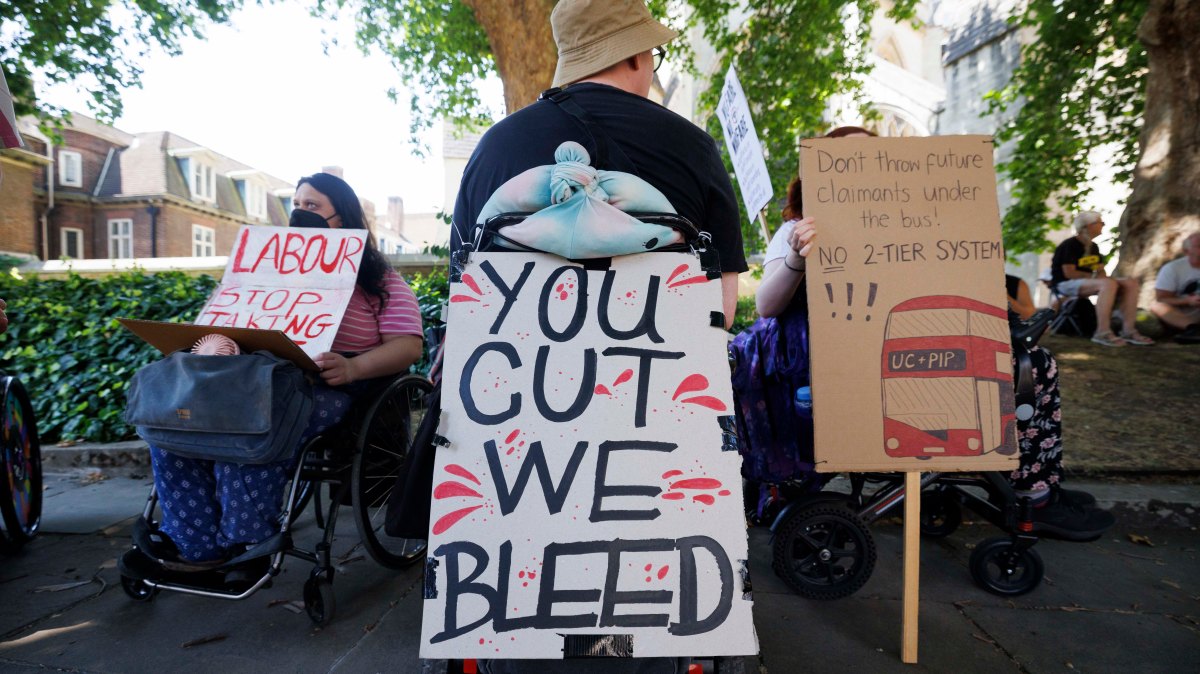 Mental health disability benefit claims hit 250 a day in Labour’s first year