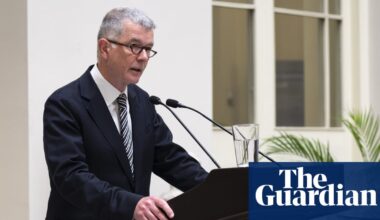 Outgoing MI6 chief says Putin has ‘bitten off more than he can chew’ in Ukraine | Espionage