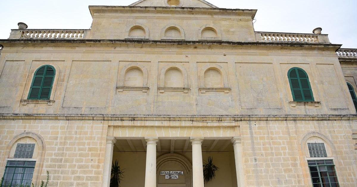 Academic calls for inquiry into failures at child mental health unit