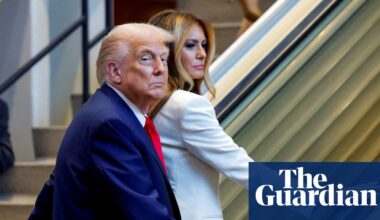 Trump angered by ‘bad escalator’ at UN as White House vows to investigate malfunction | Donald Trump