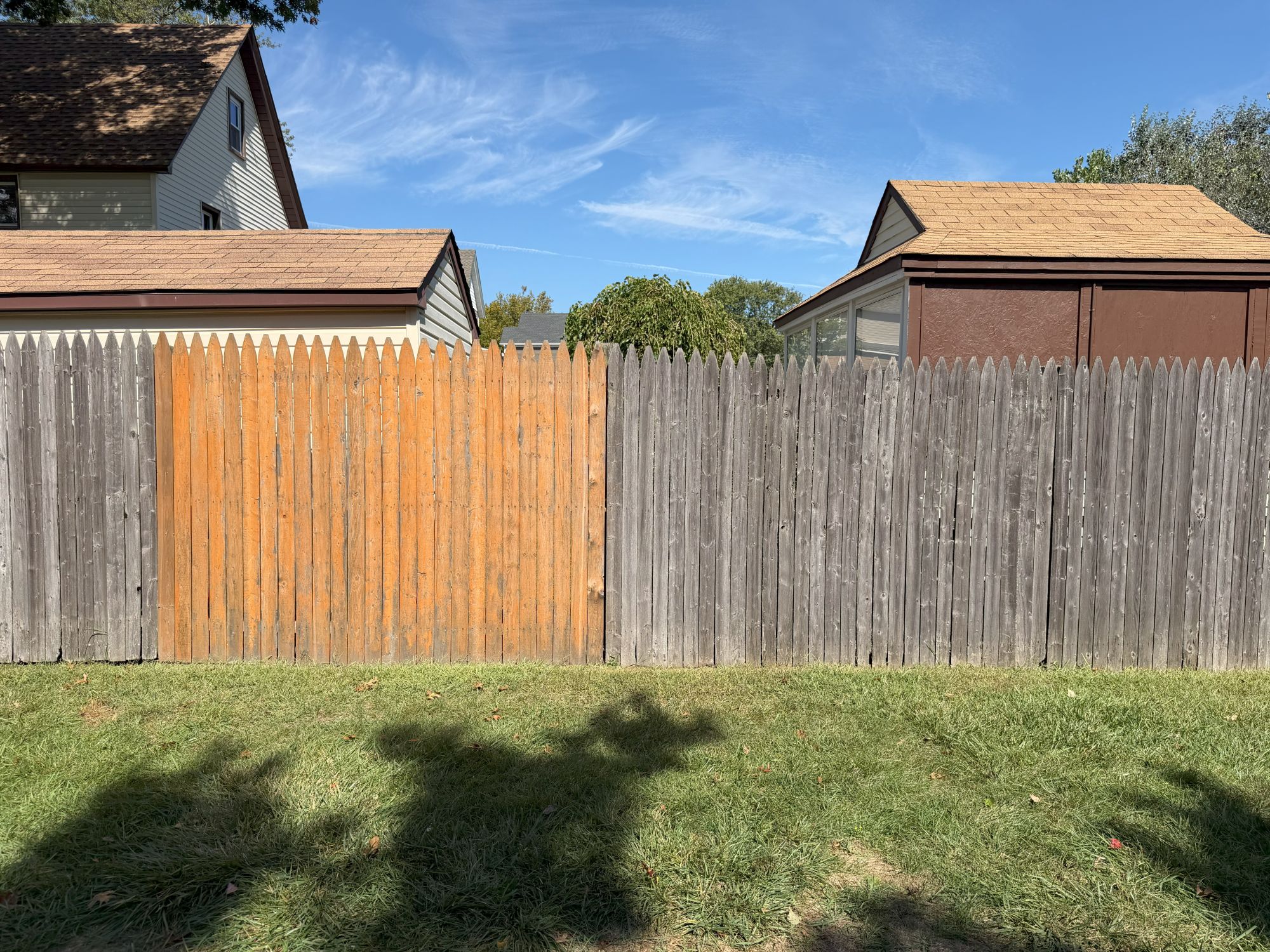 Apple iPhone 17 Pro Max colors sample.