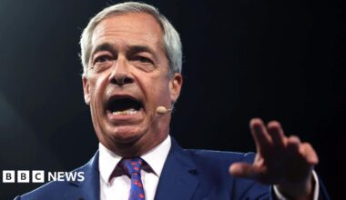 Reform UK Leader Nigel Farage speaks as he closes the conference on day two of the Reform UK annual conference in Birmingham