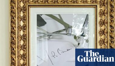 Trump hangs autopen photo instead of Biden portrait in new presidential gallery | Donald Trump