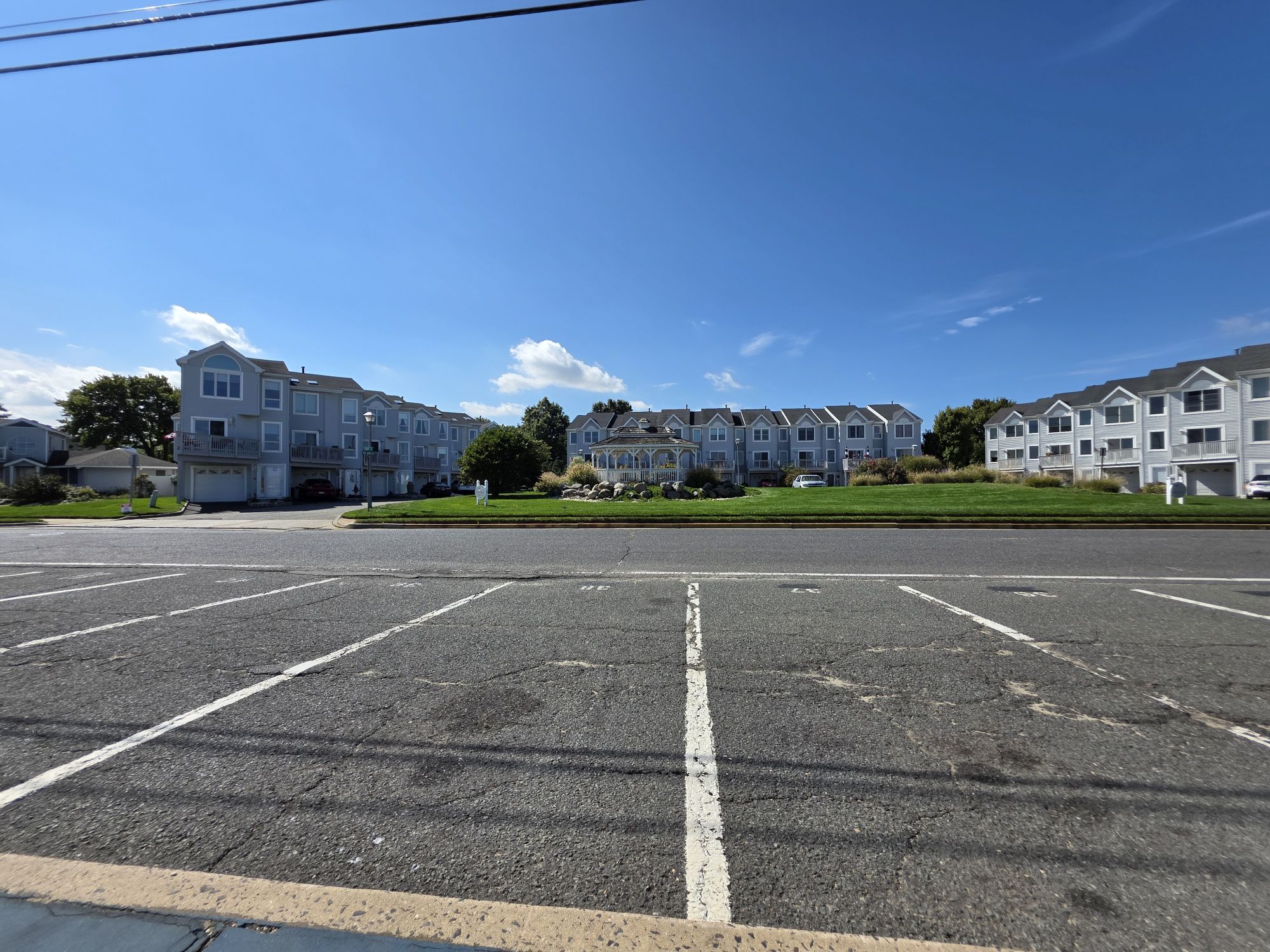 Samsung Galaxy S25 Ultra ultrawide sample.