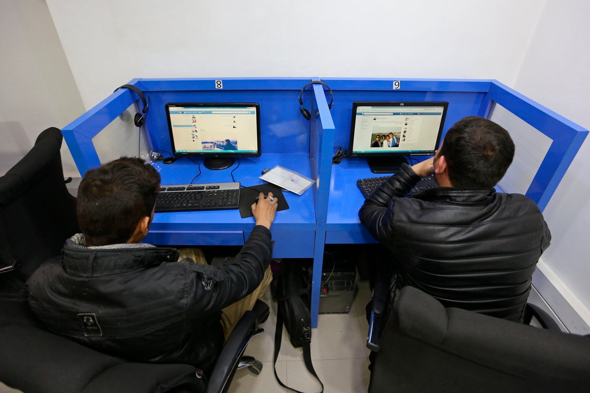 The Taliban internet ban spreads across Afghanistan as more provinces are shut down