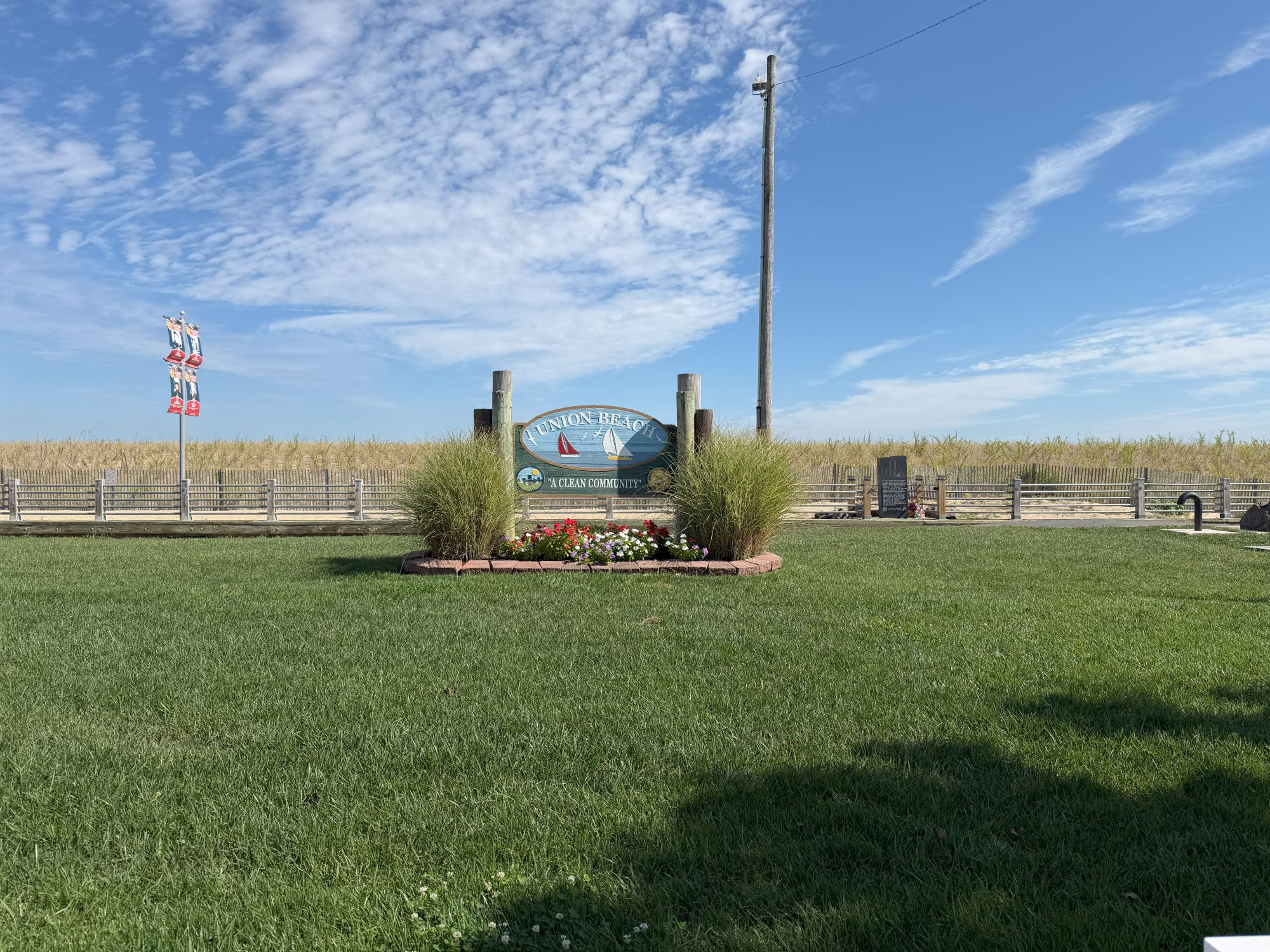 Apple iPhone 17 Pro Max colors sample.