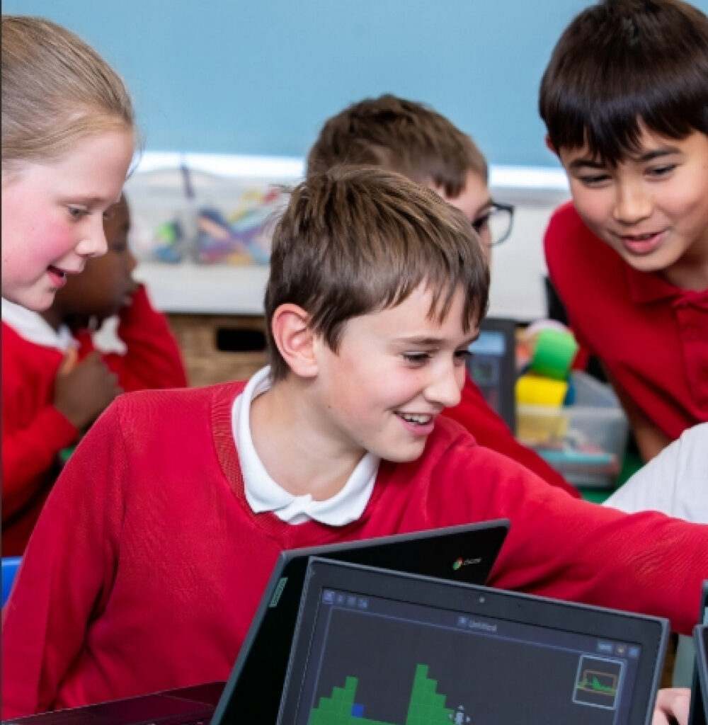 Warwickshire kids prepare for tech-driven future with fun computing and tech clubs and classes | Local News | News | Warwick Nub News