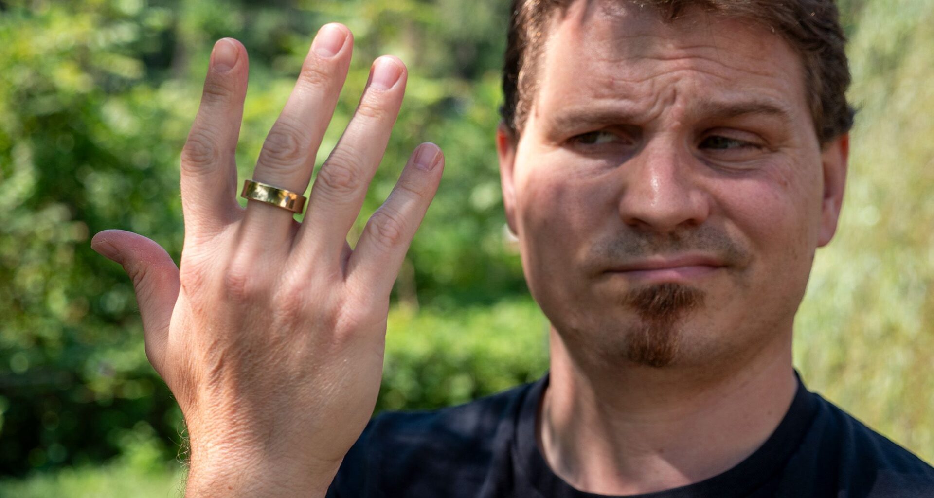 Galaxy Ring's swollen battery incident raises safety concerns for users everywhere