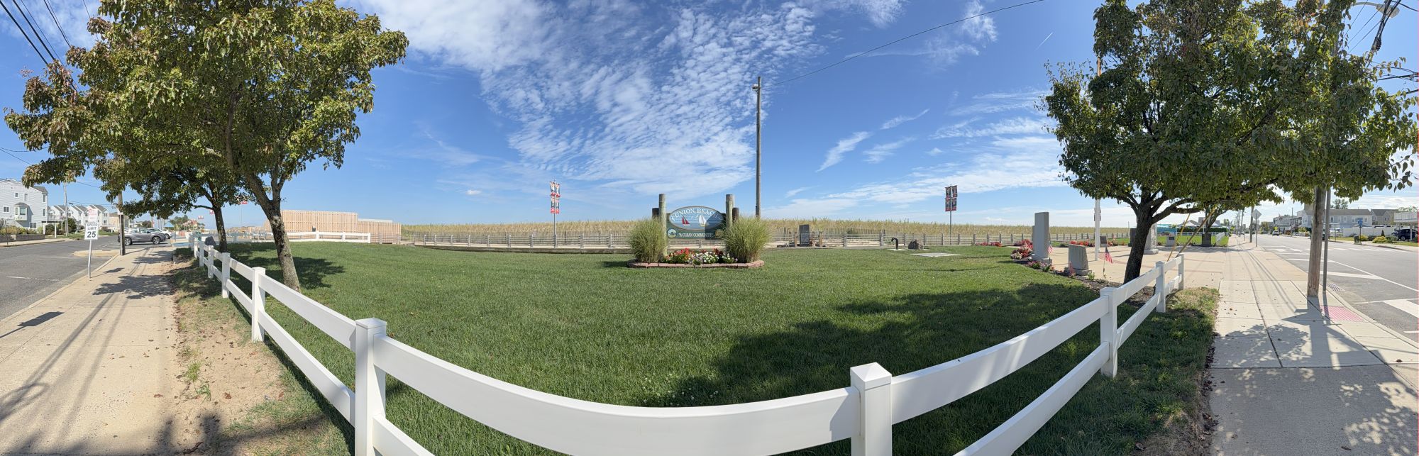 Apple iPhone 17 Pro Max panorama sample.