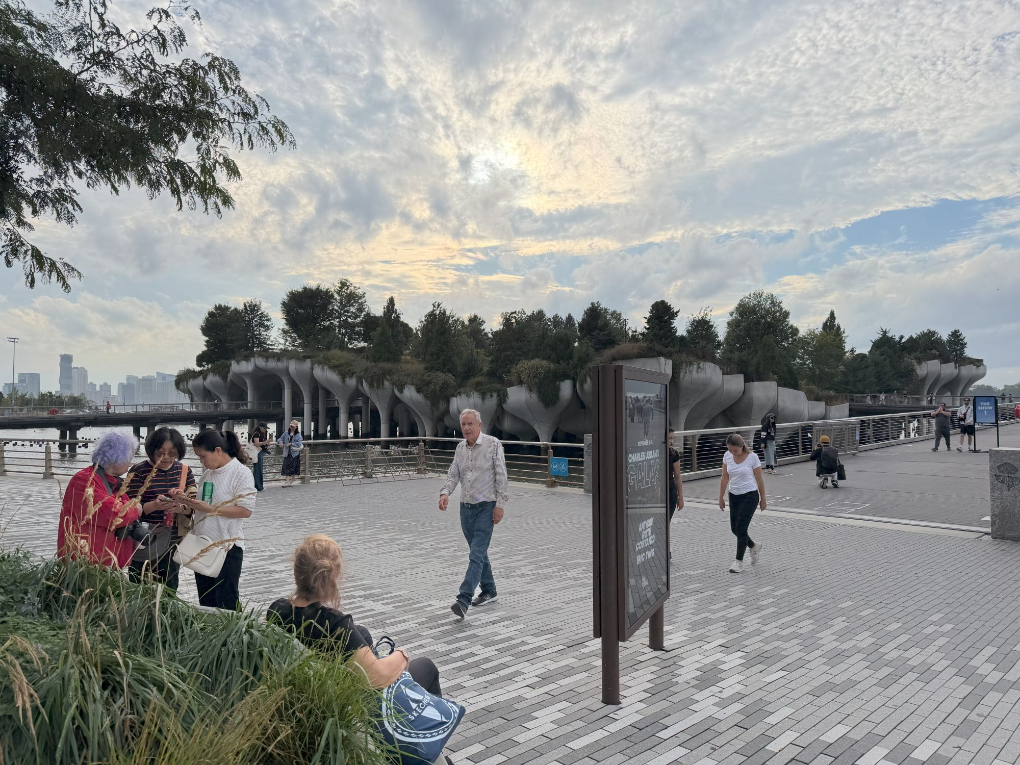 Apple iPhone 17 Pro Max dynamic range sample.