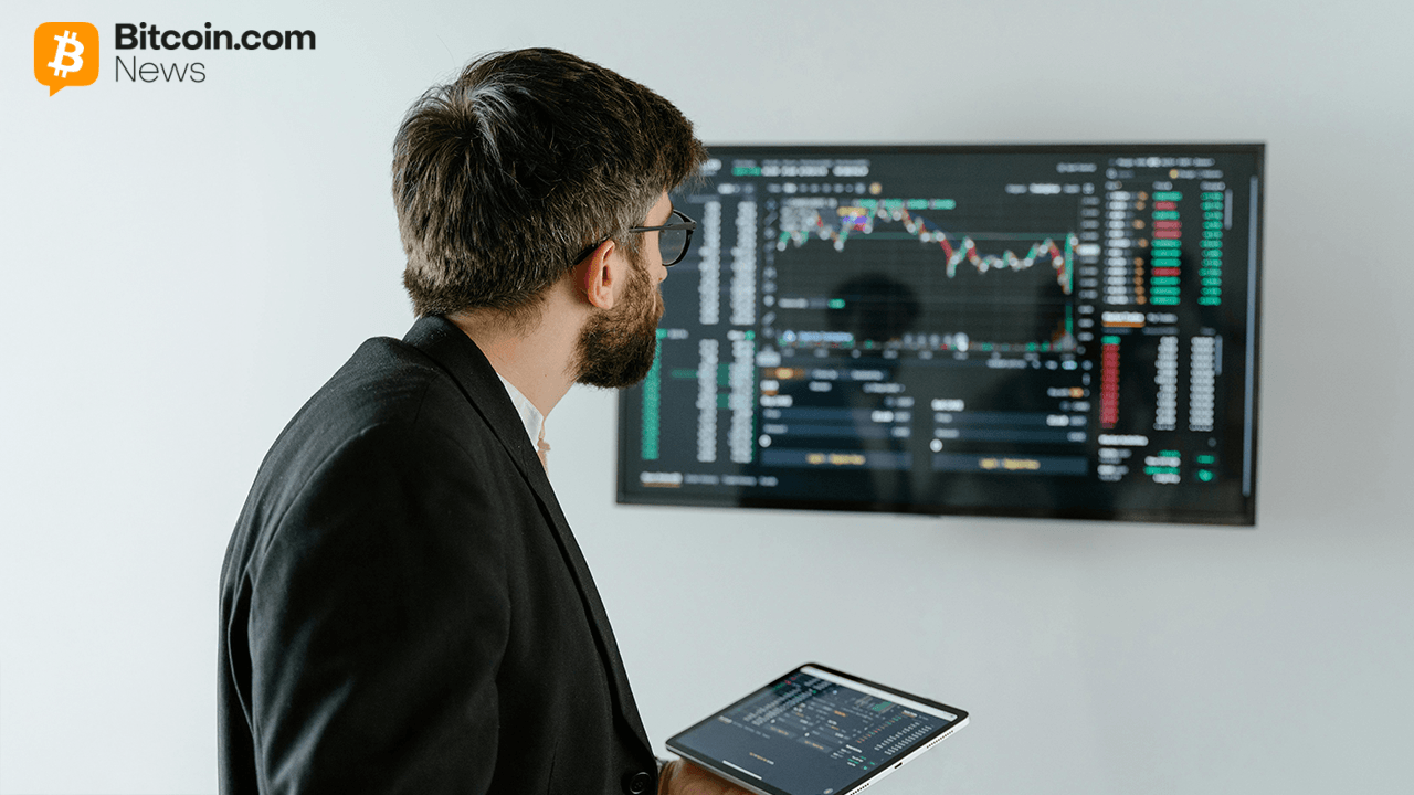 XRP in the Danger Zone: Charts Reveal Looming Volatility Ahead - Bitcoin.com News