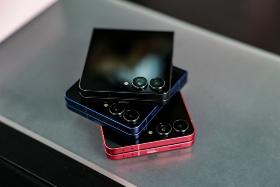 Samsung Galaxy Z Flip 7 phones are displayed during an event in New York on July 8. [REUTERS/YONHAP]