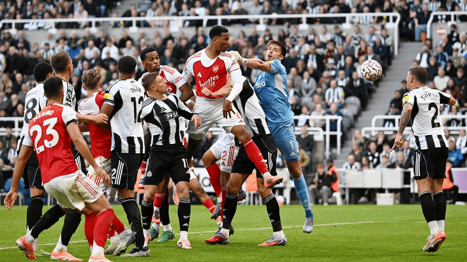 Newcastle United 1 - 2 Arsenal - Match Report