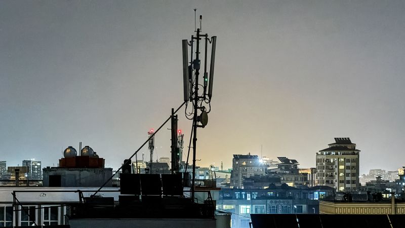 Total internet blackout in Afghanistan, watchdog reports, as Taliban enforces morality measures